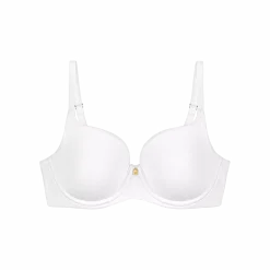 BODY MAKE-UP ESSENTIALS