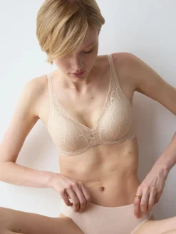 BODY MAKE-UP ILLUSION LACE