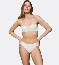 BODY MAKE-UP ILLUSION LACE