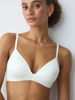 BODY MAKE-UP SOFT TOUCH