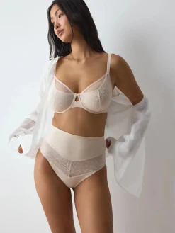 COMFORT CONTOUR