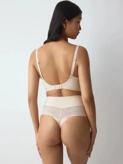 COMFORT CONTOUR