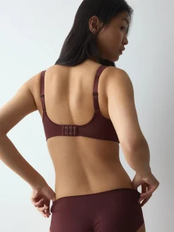ESSENTIAL MINIMIZER