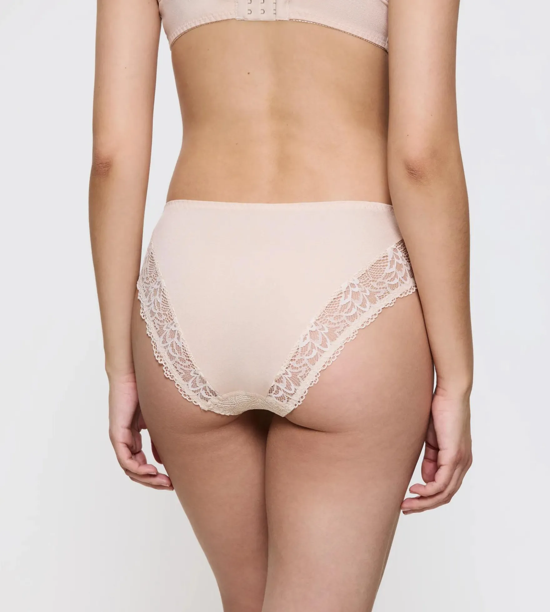 LIGHT PAONETTE