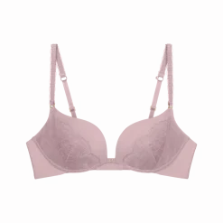 LOVE IN LACE