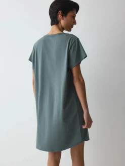 NIGHTDRESSES