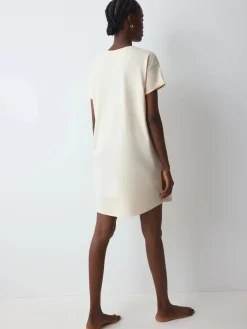 NIGHTDRESSES