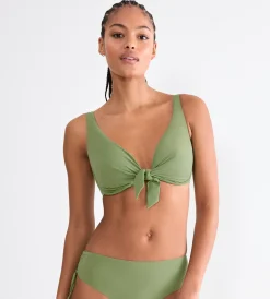 SUMMER ALLURE
