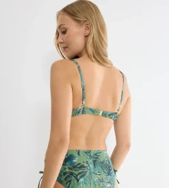 SUMMER ALLURE