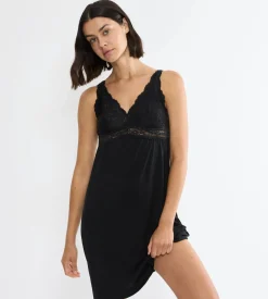 TIMELESS SENSUALITY