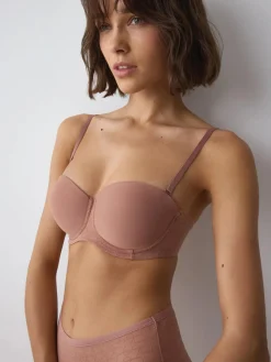 TRIUMPH SIGNATURE SHEER