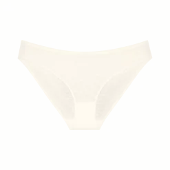 TRIUMPH SIGNATURE SHEER