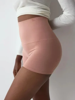 TRIUMPH SOFT SCULPT